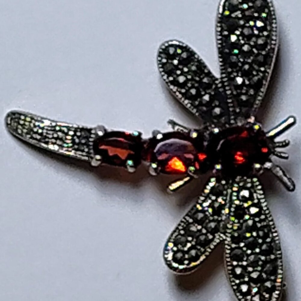 Garnet Dragonfly Brooch – Sterling Silver